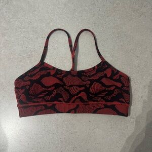 Lululemon rare patterned Y sports bra